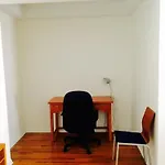 Stylish Montreal Apartment Comfortable Stay In The Golden Square Mile