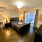 Montreal Homes - Affordable Rooms, Smart Tv, Shared Kitchen