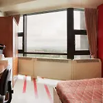 Zum Auberge D\'Ete - Universite De Montreal
