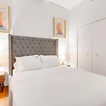 M11 Stylish Modern 3Br In Prime Location