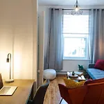 Appartement Au Coeur De Villeray