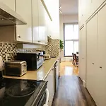 Elegant 1 Bedroom Apartment In Old Port - 202