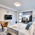 Ndg Dreams! New & Modern 3Br Easy City Life
