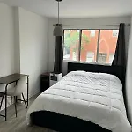 Cozy Shared Condo In Best Montreal Area