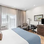 Best Western Plus Montreal East
