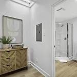 Stylish Open-Space Studio By Jean Talon Market