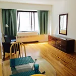 Stylish Montreal Apartment Comfortable Stay In The Golden Square Mile