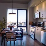 Panoramic Apartment In The Old Port