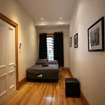 Spacious Downtown Montreal Apartment, 4Br-2Ba,Free Wifi