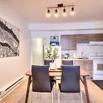 Plateau Escape & Nightlife Adventures! Downtown Super Value! Full 1Br Apartments