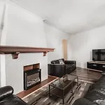 Spacious 3 Bedroom Apartment In Lasalle - 72