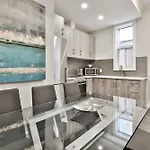 Prime Residence- Mile End