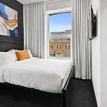Lift Hotel