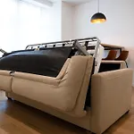 #5 - Spacious 3Bds - Self Check In - Plateau - St-Denis - Ac - Tv