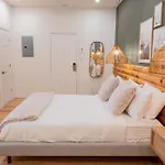#2 - Cozy Studio - Self Check In - Plateau - St-Denis - Ac - Tv