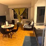 Cute Apartment Downtown