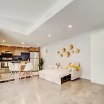 Glamorous 1Br In Downtown Mtl 28