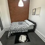 Cozy 1-Br Apartment In The Heart Of Saint-Denis