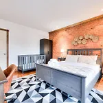 Montreal Nightlife With Sophistication & Style - Newly Renovated Downtown & Plateau
