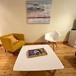 Entire Apartment In Plateau - Perfect Location