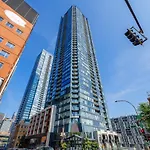 3 Bd Penthouse With City View