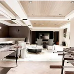 3 Bd Penthouse With City View