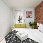 The Plateau Twin - Perfect Group Stay