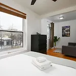 Charming Apartment In Prime Location - Plateau Mont Royal