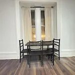 Rio 1-Br Apartment In Mtl