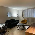 Beautiful Apartment In Heart Of Montreal