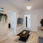 Excellent 4 Bedroom In Griffintown Downtown Mtl Zd3