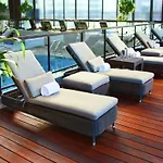 Doubletree By Hilton Montreal