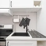 Stylish Loft In Heart Of Plateau