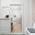Stylish Loft In Heart Of Plateau
