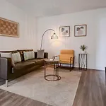 Cozy 1Br On Rene-Levesque Zn2