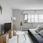 Urban Haven On Downtown Zl7