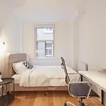 Ch-Apartments, Downtown