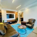 The Montreal Luxe Retreat