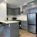 Modern Studio On Bishop - Spotlight Mtl Zz7