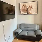 3Bdr Penthouse, Rooftop And Bbq In Crescent Zz5