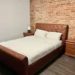 Chic Dt Mtl Condo With Rooftop, Bbq And Jacuzzi Zz4