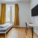 Spacious 3 Bedrooms In Dt Montreal