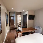 Self Check-In Boutique Hotel - Quartier Latin - Room 203