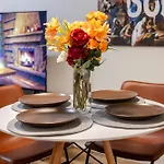 Cute 1Bdr Apt In Ste-Catherine - Mtl Live Spot Zw0
