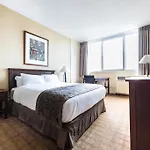 Four Points By Sheraton Montreal Centre-Ville