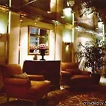 Clarion Hotel & Suites Downtown Montreal
