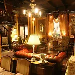 Hotel Pierre Du Calvet