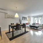 1535 Rue St Jacques