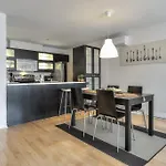 1535 Rue St Jacques