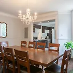 Lmvr-Spacious Apartments On Saint Laurent With Free Parking